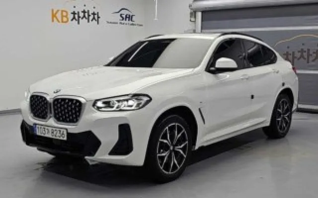X4 (G02) xDrive 20i M 스포츠 BMW 2022/11 51,064km